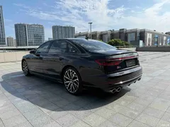 2021 Audi S8 S8L 4.0TFSI quattro — фото 18