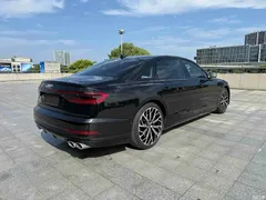 2021 Audi S8 S8L 4.0TFSI quattro — фото 20