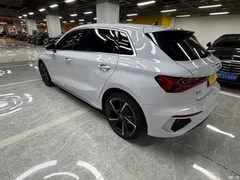 2023 Audi A3 Sportback 35 TFSI Enterprising and Elegant — фото 15