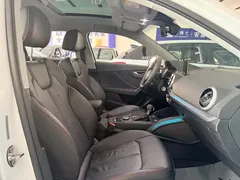 2022 Audi Q2L 35 TFSI Fashion Sport, белый — фото 13