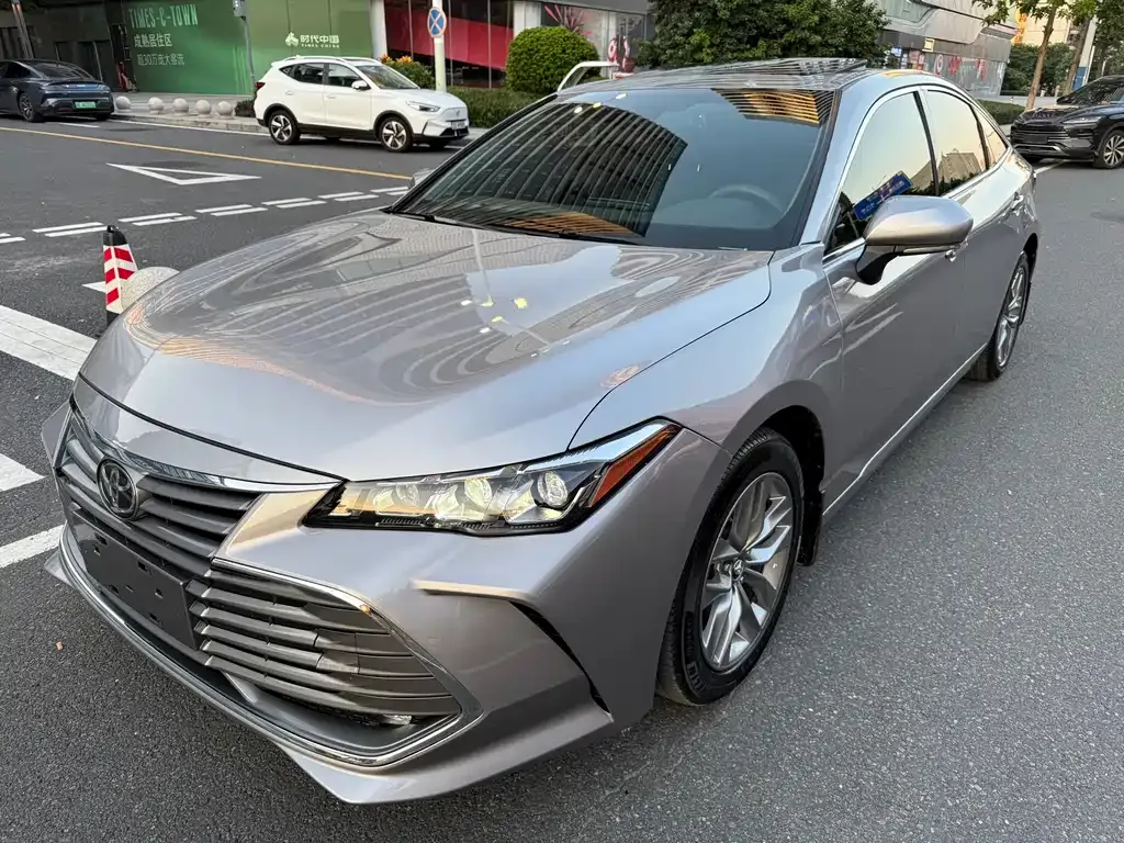 2021 Toyota Avalon 2.5L Luxury
