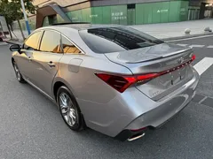 2021 Toyota Avalon 2.5L Luxury — фото 3