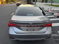 2021 Toyota Avalon 2.5L Luxury — фото 4