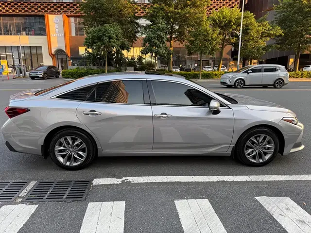 2021 Toyota Avalon 2.5L Luxury