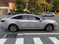 2021 Toyota Avalon 2.5L Luxury — фото 5