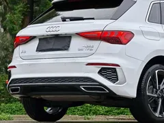2022 Audi A3 Sportback 35 TFSI, белый — фото 17