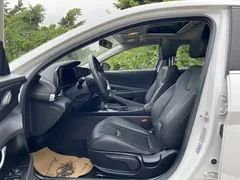 2021 Hyundai Elantra 1.5L CVT GLX Elite, белый — фото 4