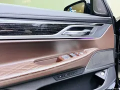 2021 BMW 7 Series 740Li Leading M Sport Package — фото 11