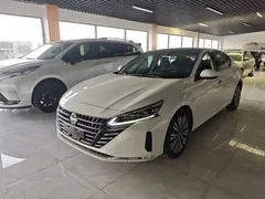 2022 Nissan Teana 2.0L XL-TLS, белый — фото 1
