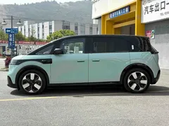 2025 Zeekr Mix Smart Driving, зелёный — фото 3