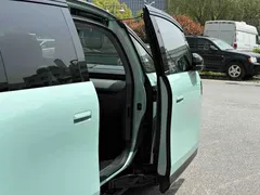 2025 Zeekr Mix Smart Driving, зелёный — фото 6