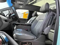 2025 Zeekr Mix Smart Driving, зелёный — фото 9