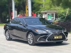 2023 Lexus ES 200, чёрный — фото 3