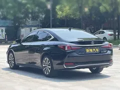 2023 Lexus ES 200, чёрный — фото 6