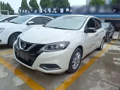 2021 Nissan Tiida 1.6L CVT, белый — фото 2