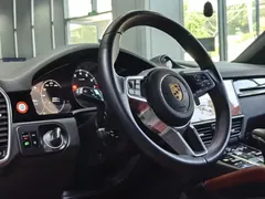 2022 Porsche Cayenne S 2.9T Platinum Edition, белый — фото 13
