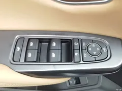 2026 BYD Song L DM-i 200KM — фото 9
