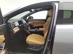 2026 BYD Song L DM-i 200KM — фото 10