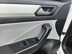 2023 Volkswagen T-Roc 280TSI DSG 2WD, белый — фото 16