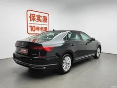 2021 Volkswagen Passat 330TSI Elite — фото 2