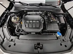 2021 Volkswagen Passat 330TSI Elite — фото 6