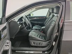 2021 Volkswagen Passat 330TSI Elite — фото 10