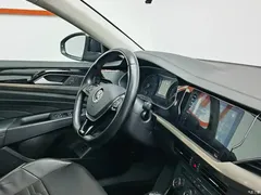 2021 Volkswagen Passat 330TSI Elite — фото 22