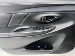 2022 Toyota Vios FS 1.5L 20th Anniversary, белый — фото 8