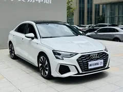 2023 Audi A3L Limousine 35 TFSI, белый — фото 3