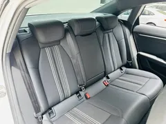 2023 Audi A3L Limousine 35 TFSI, белый — фото 8