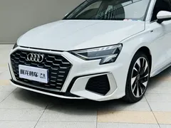 2023 Audi A3L Limousine 35 TFSI, белый — фото 15