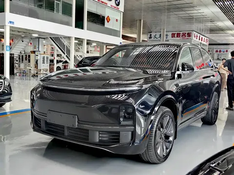 2024 Li Auto L8 Pro