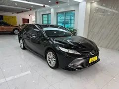 2021 Toyota Camry 2.5G Luxury, чёрный — фото 3