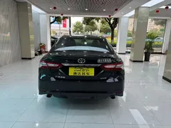 2021 Toyota Camry 2.5G Luxury, чёрный — фото 9