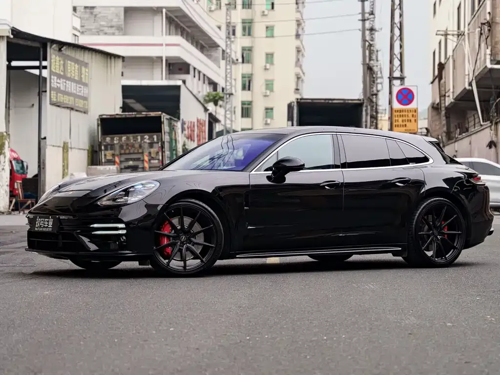 2022 Porsche Panamera 4S Sport Turismo 2.9T