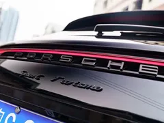 2022 Porsche Panamera 4S Sport Turismo 2.9T, чёрный — фото 7