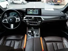 2022 BMW 5 Series 5 540i Fashion M, чёрный — фото 15