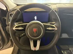 2023 Hongqi HS3 2.0T 4WD — фото 9