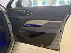 2023 Hongqi HS3 2.0T 4WD — фото 34