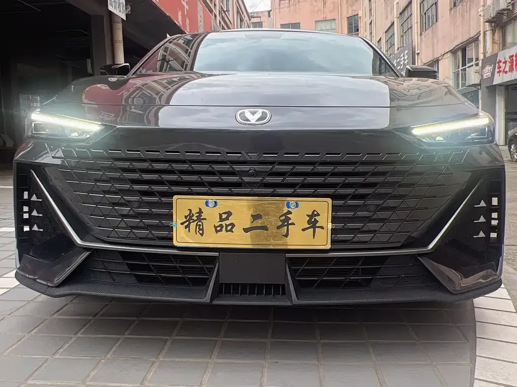 2023 Changan UNI-V 1.5T Premium