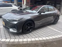 2023 Changan UNI-V 1.5T Premium — фото 2