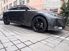 2023 Changan UNI-V 1.5T Premium — фото 3