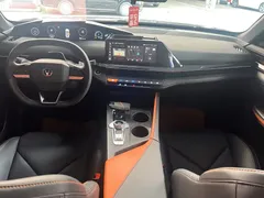 2023 Changan UNI-V 1.5T Premium — фото 11
