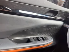 2023 Changan UNI-V 1.5T Premium — фото 24