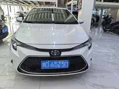 2022 Toyota Levin 185T CVT Luxury, белый — фото 2