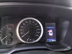 2022 Toyota Levin 185T CVT Luxury, белый — фото 12