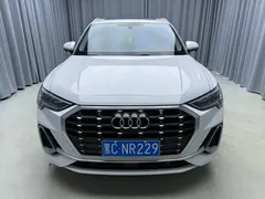 2023 Audi Q3 35 TFSI Fashion Sport 1.4T, белый — фото 2