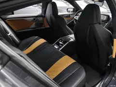 2022 BMW M8 M8 Four-Door Coupe Thunder — фото 4