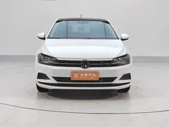 2021 Volkswagen Polo Plus 1.5L AT, белый — фото 2