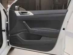 2021 Volkswagen Polo Plus 1.5L AT, белый — фото 15